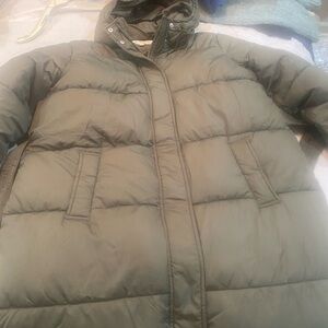 Women’s long coat olive